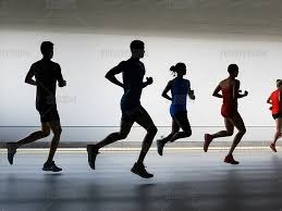 防守终结比赛！巴图姆成功防守拒绝巴特勒绝杀中投赢下比赛